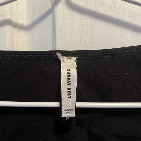 NWOT Aritzia Ribbed Seamless Cropped Long sleeve - Picture 5 of 6